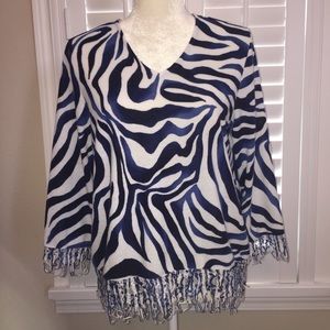 Alfred Dunner blue and white fun Top